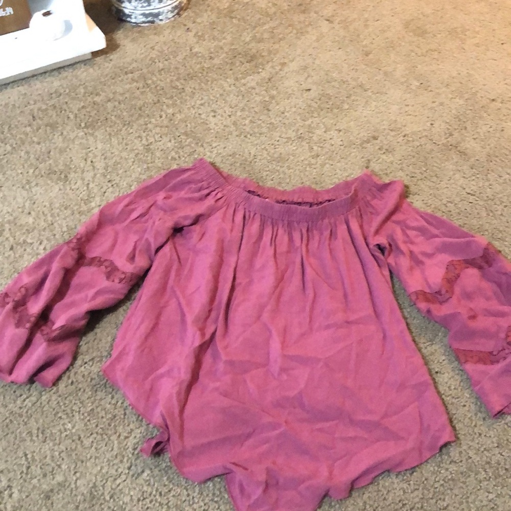 Off the shoulder too